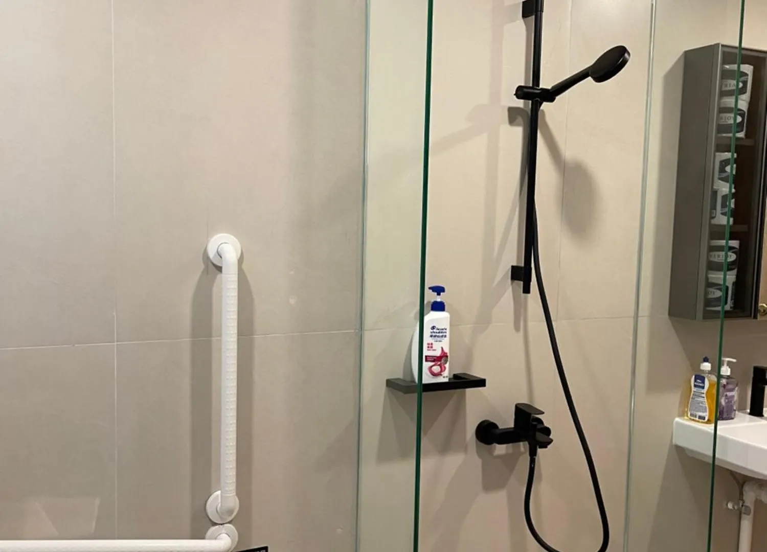 Wanchai Duplex Apartment Hong Kong