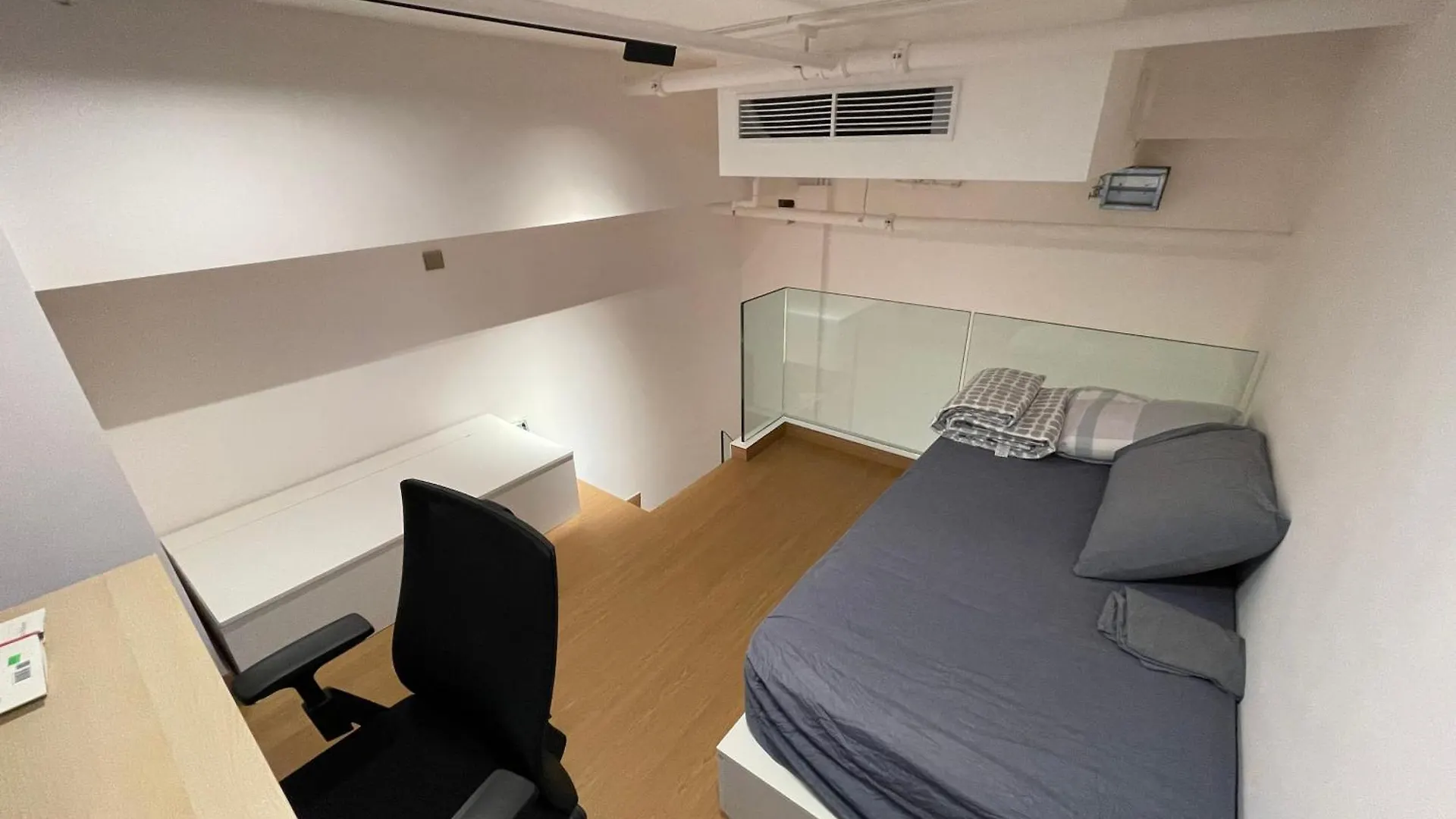 Wanchai Duplex Apartment Hong Kong 0*,  China